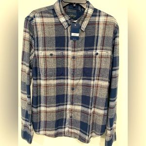Lucky Brand Long-Sleeve Button Down Shirt (Medium)